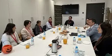 Comienza El café de los jueves